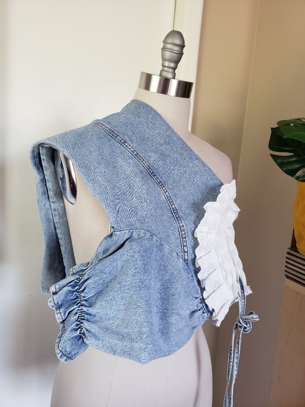 Pretty Maiden Style Denim Dress Size Small